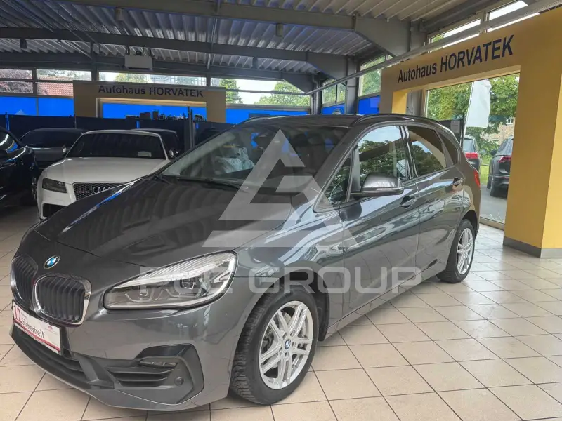 2019 BMW 218