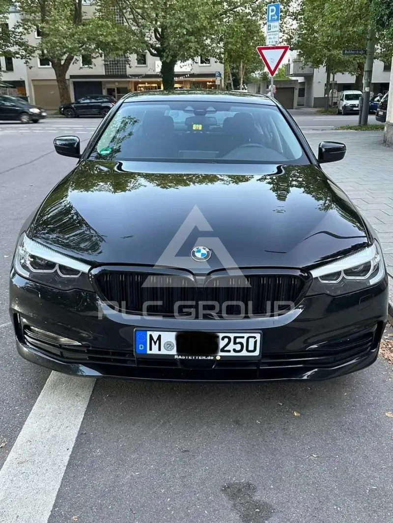 2019 BMW 525