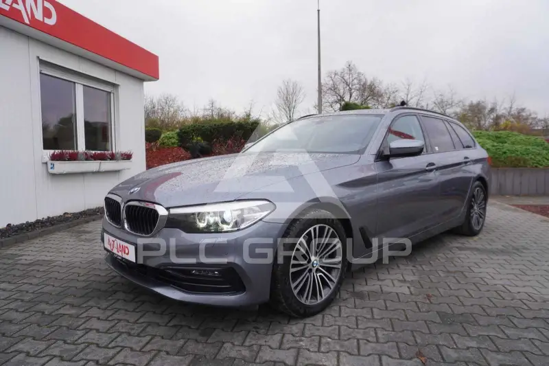 2019 BMW 525
