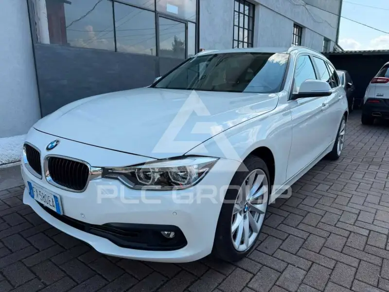 2019 BMW 320