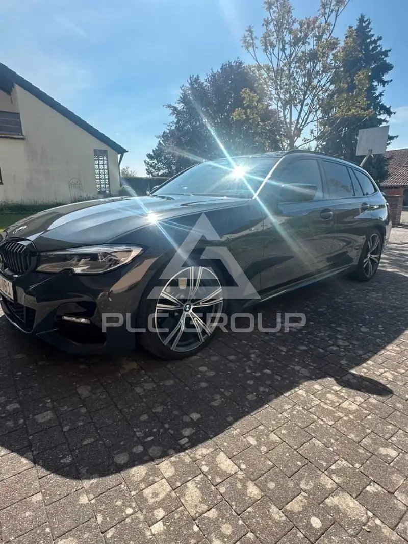 2019 BMW 320