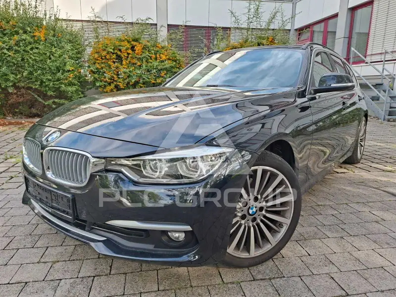 2019 BMW 320