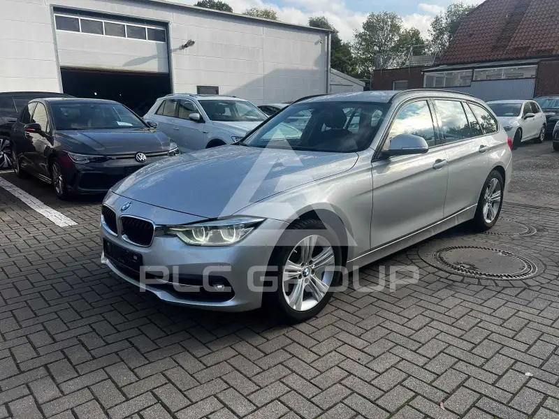 2019 BMW 320