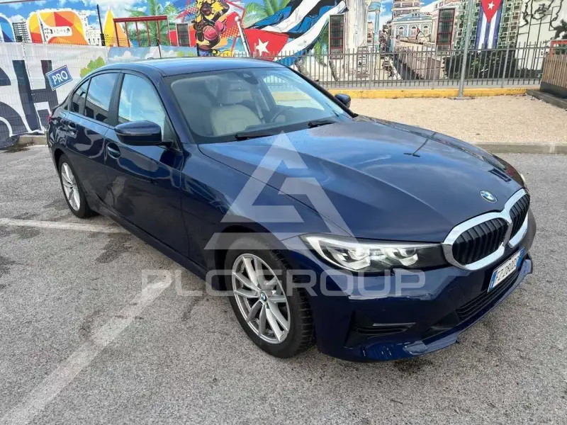 2019 BMW 320