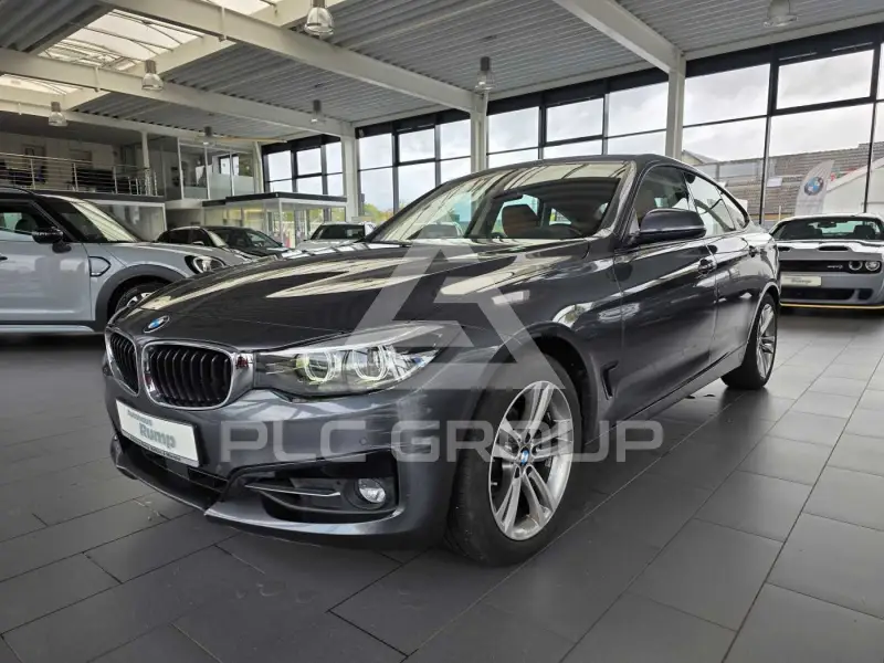 2019 BMW 320