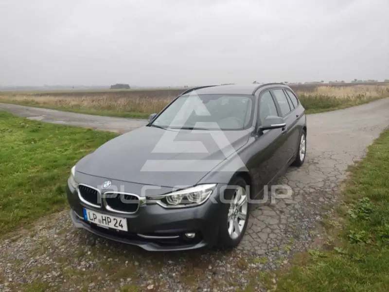 2019 BMW 320