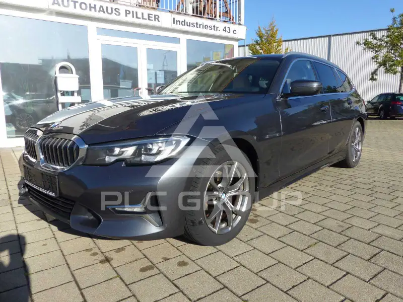 2019 BMW 320