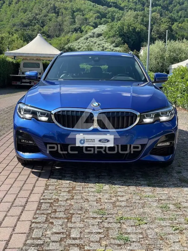 2019 BMW 320