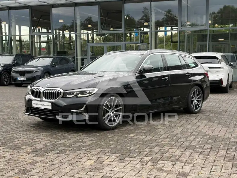 2019 BMW 320