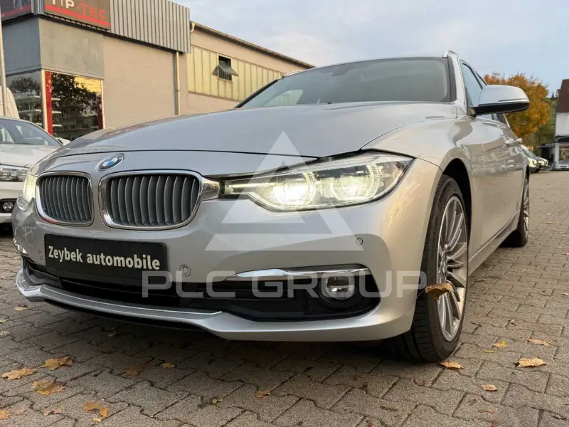 2019 BMW 320