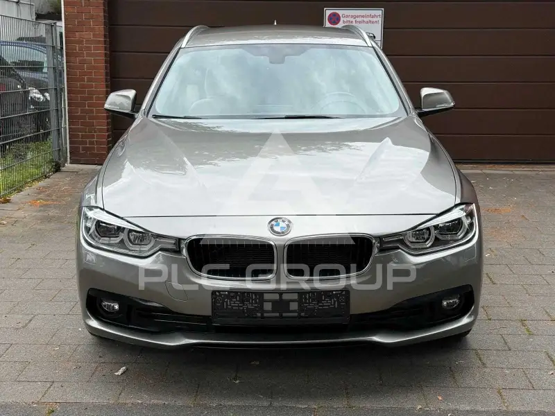 2019 BMW 320