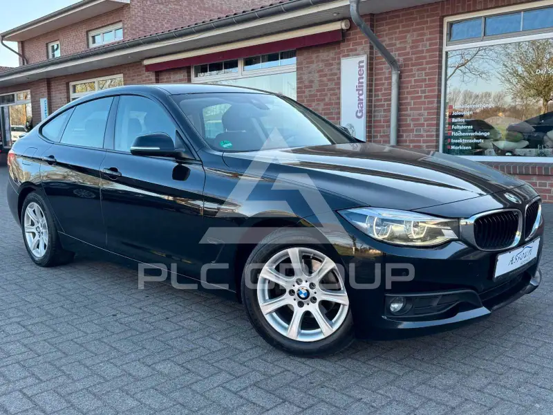2019 BMW 320