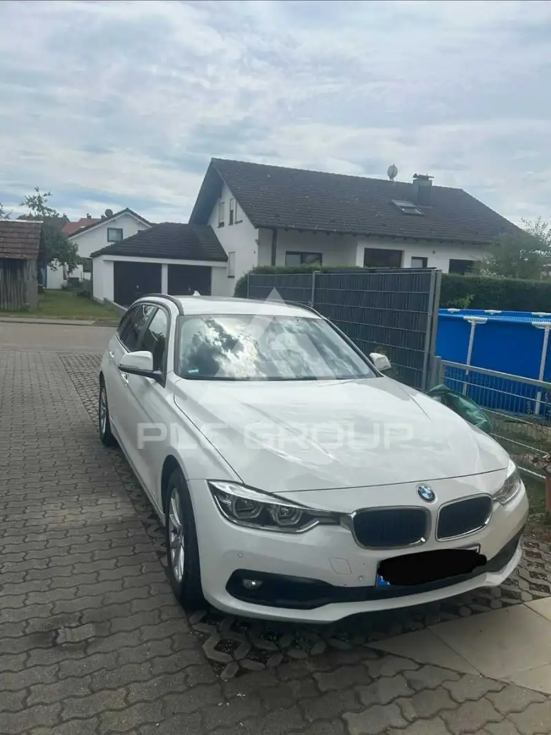 2019 BMW 320