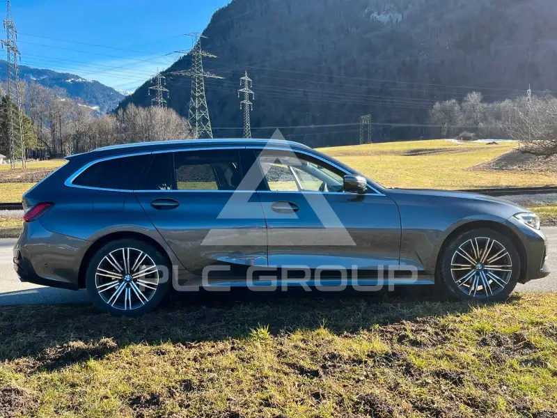 2019 BMW 320