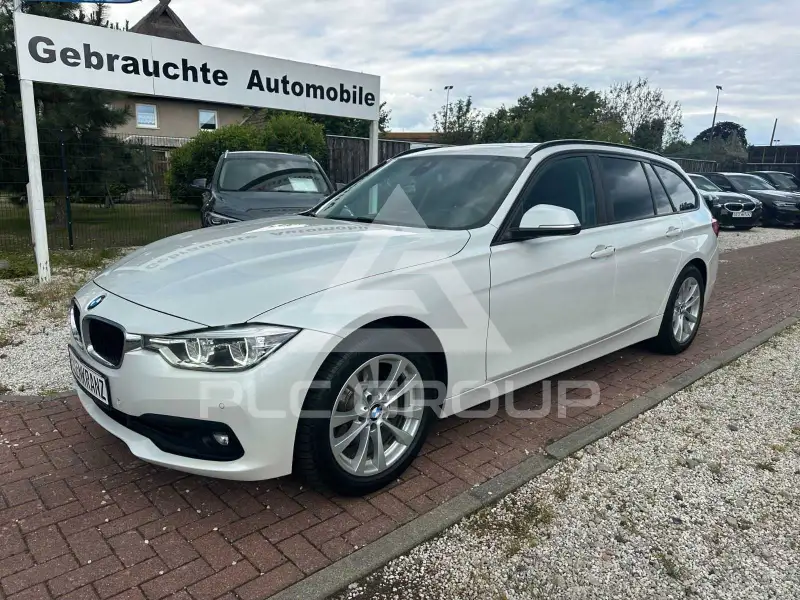 2019 BMW 320