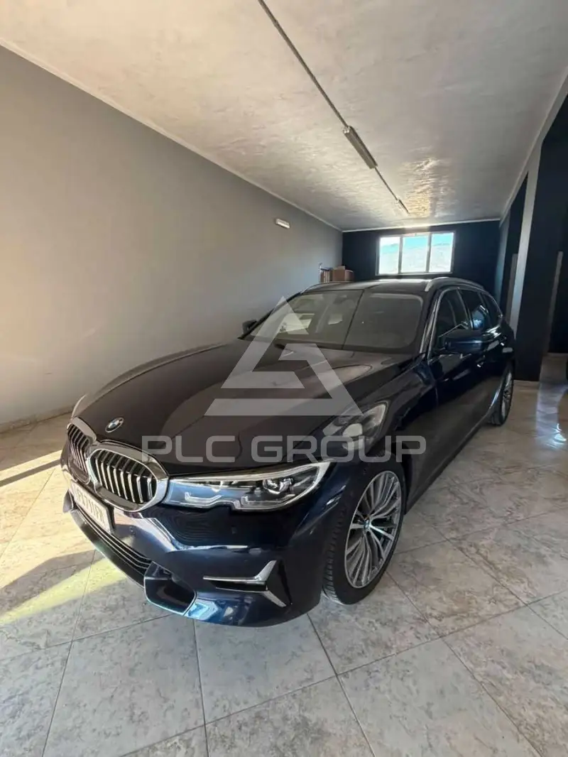 2019 BMW 320
