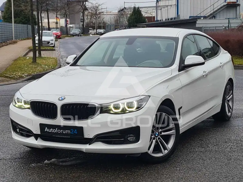 2019 BMW 320