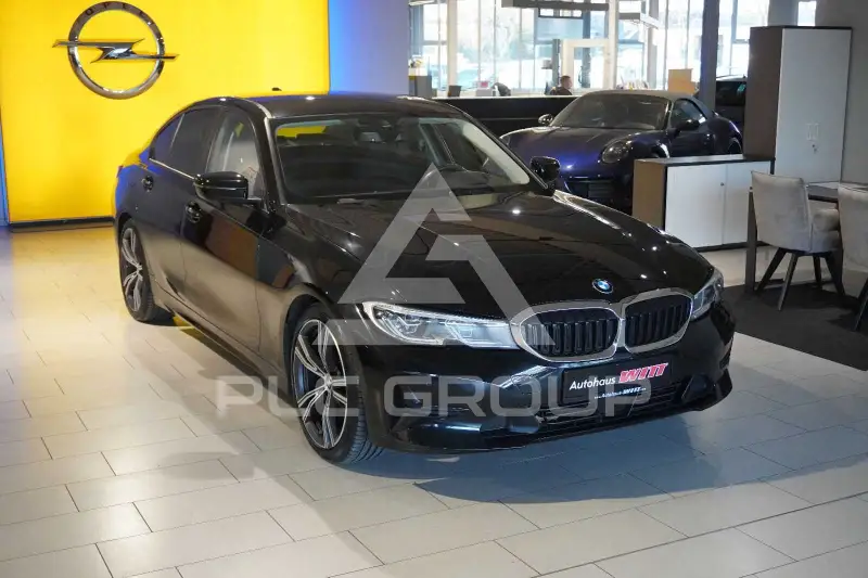2019 BMW 320
