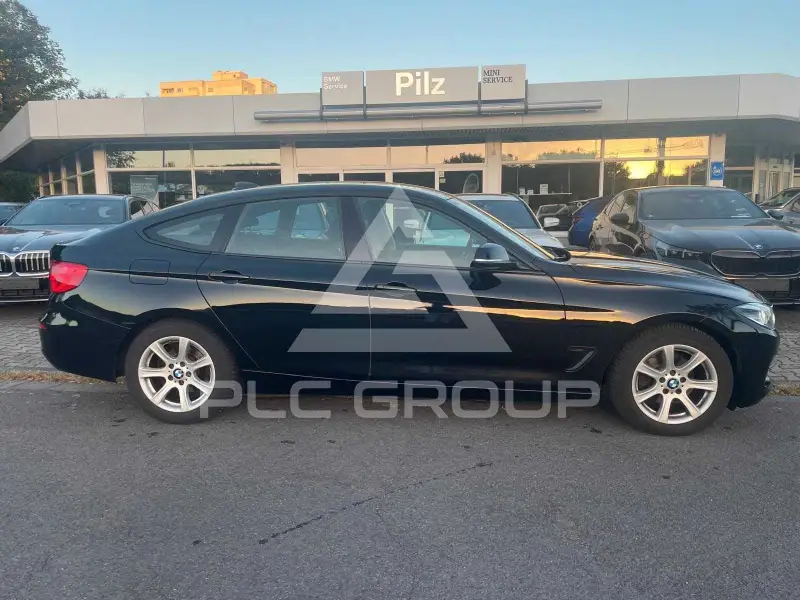 2019 BMW 320
