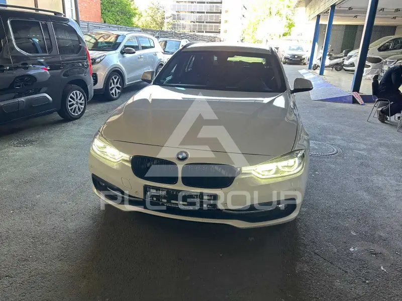 2019 BMW 320