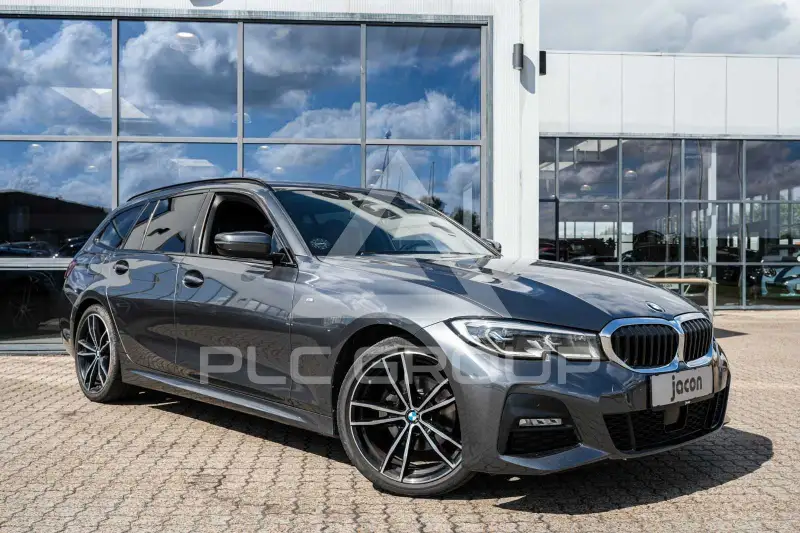 2019 BMW 320