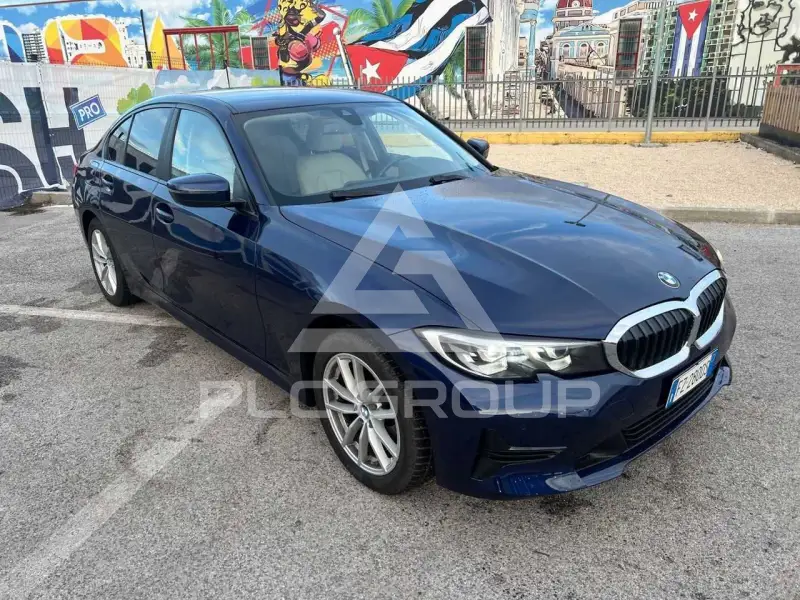 2019 BMW 320