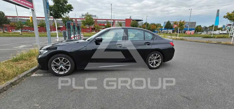 2019 BMW 320