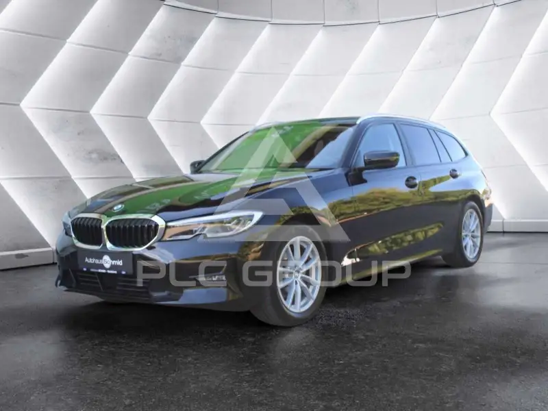2019 BMW 320