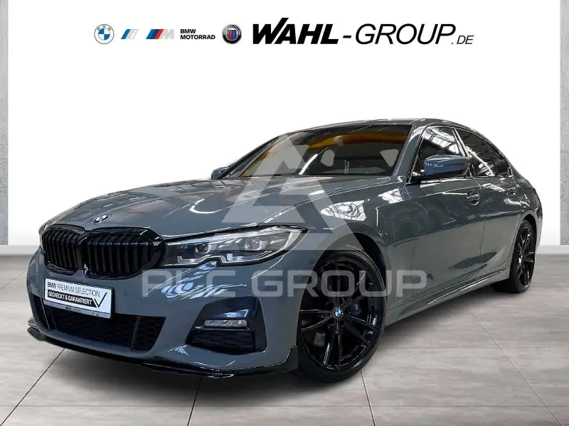 2019 BMW 330