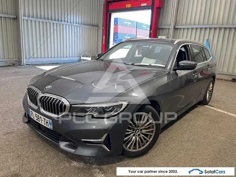 2019 BMW 330