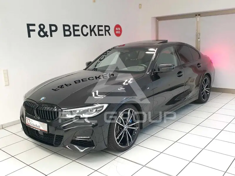 2019 BMW 330