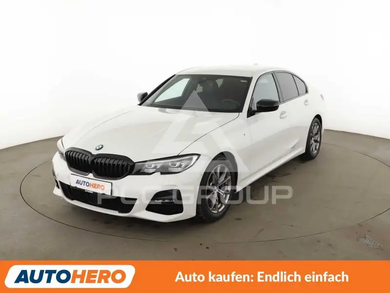 2019 BMW 330