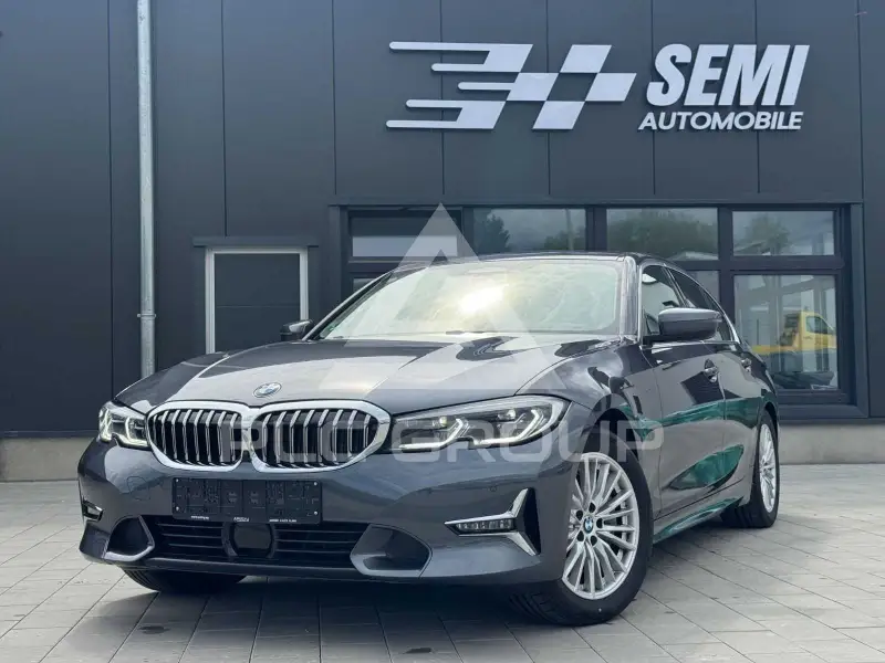 2019 BMW 330