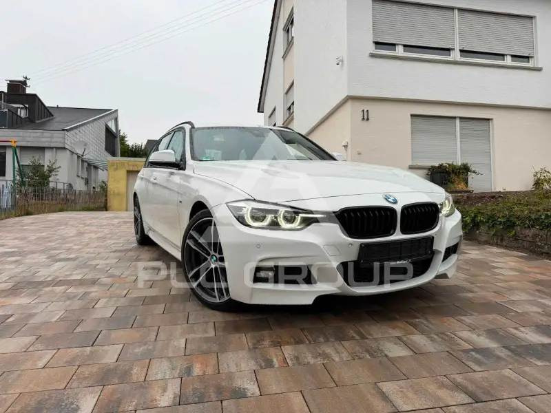 2019 BMW 330