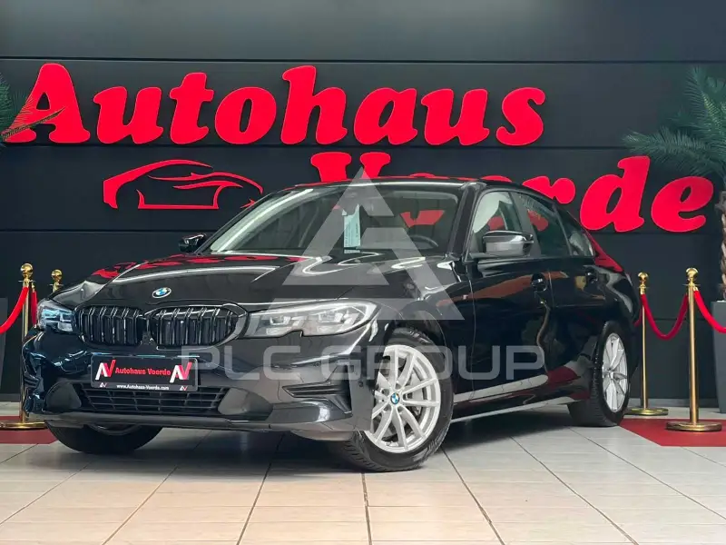 2019 BMW 330