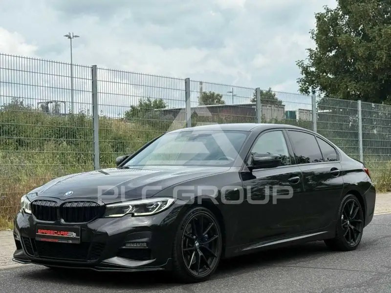 2019 BMW 330