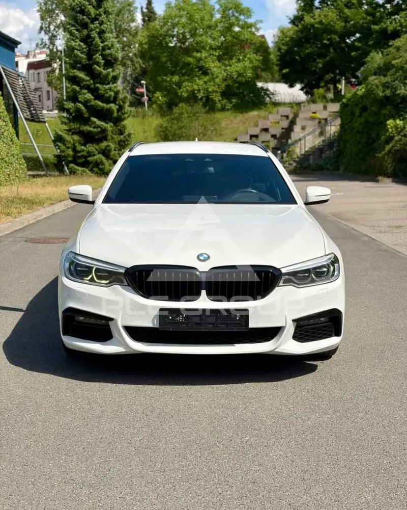2019 BMW 540