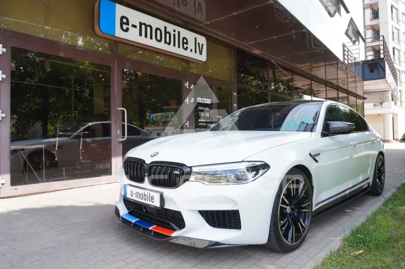 2019 BMW M5