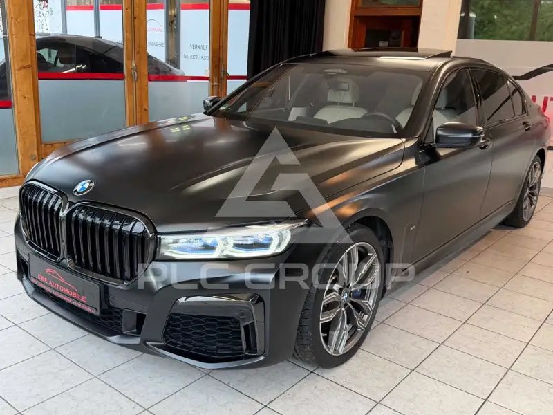 2019 BMW M7