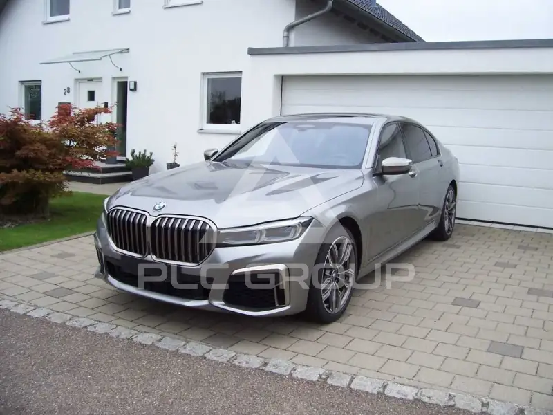 2019 BMW M7