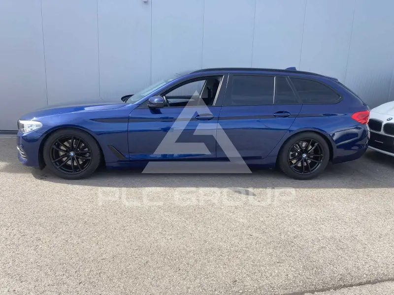 2019 BMW 520