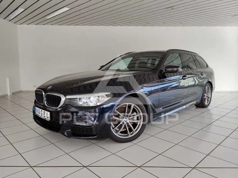 2019 BMW 520