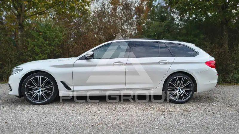 2019 BMW 520