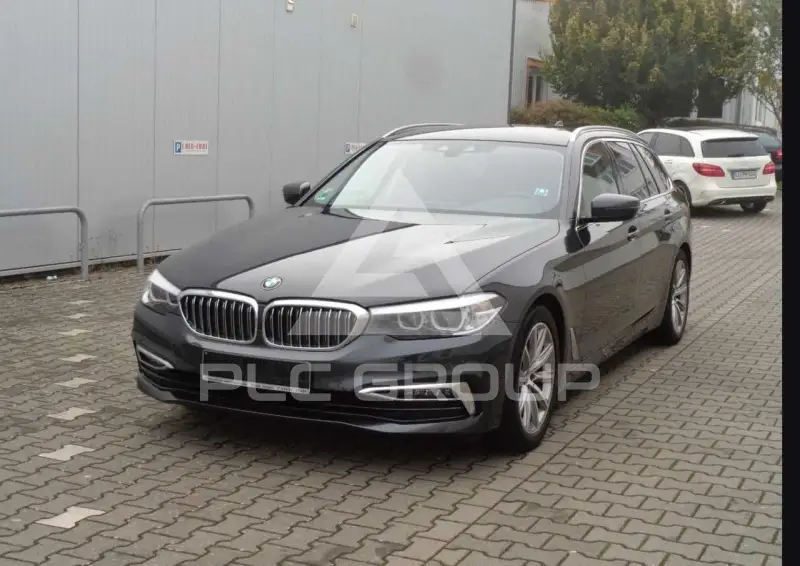 2019 BMW 520