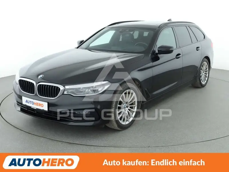 2019 BMW 520