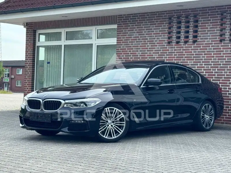 2019 BMW 520
