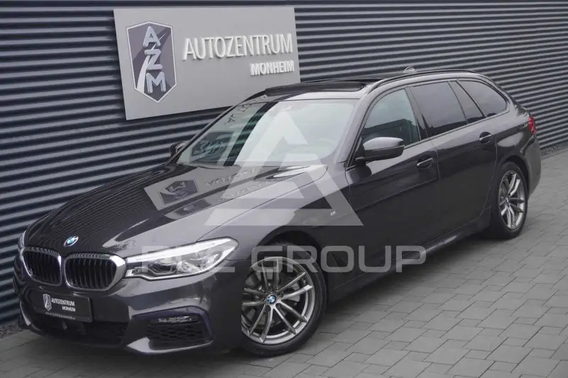 2019 BMW 520