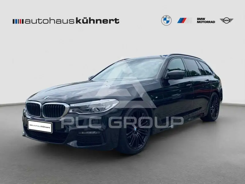 2019 BMW 520