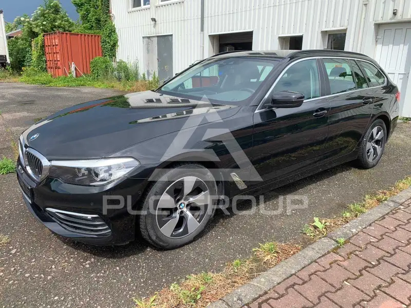 2019 BMW 520