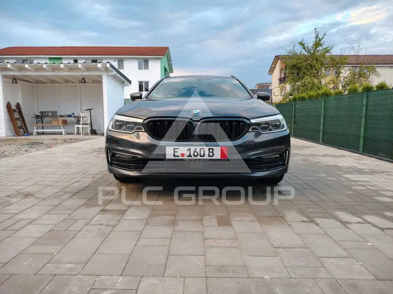 2019 BMW 520